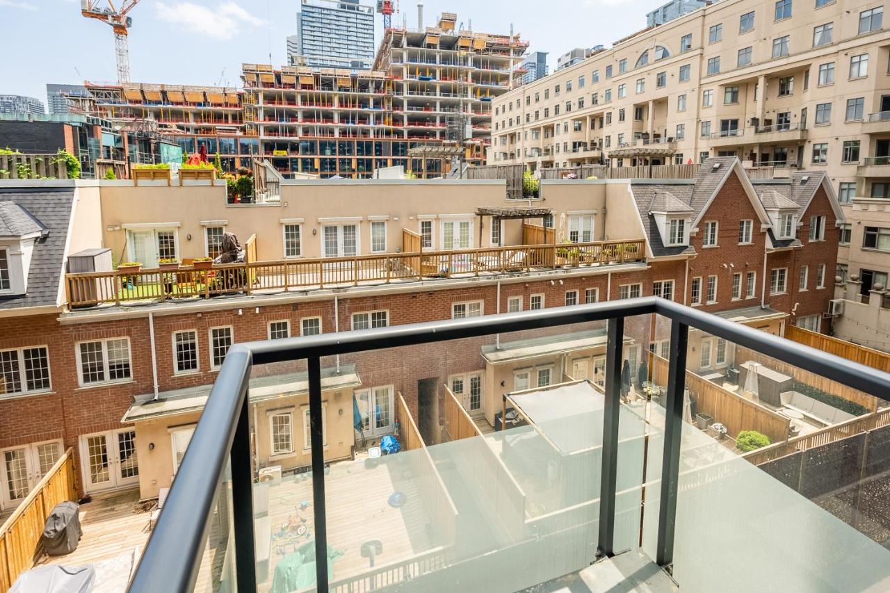 Beautiful Condos In The Heart Of Downtown By Globalstay Toronto Exteriör bild