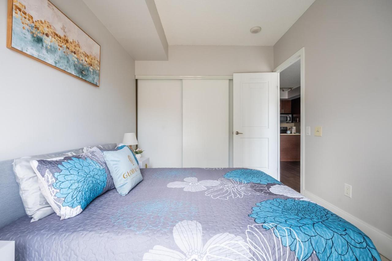 Beautiful Condos In The Heart Of Downtown By Globalstay Toronto Exteriör bild